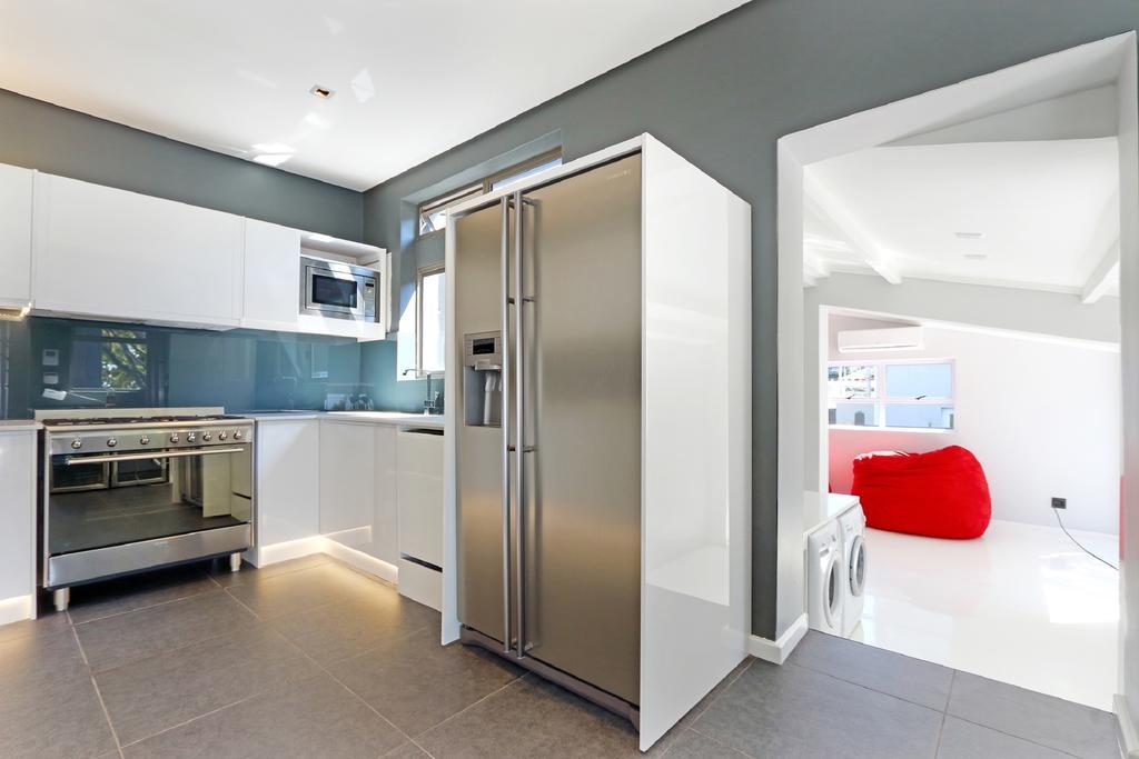 Valtameri by Totalstay Camps Bay Exteriör bild